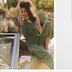 NWT Anthropologie Abbi Jumpsuit | Size XS petite | BLACK